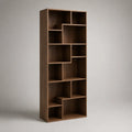Libreria 80 x 25 x 180 cm in pannello truciolare effetto noce con ripiani asimmetrici struttura rettangolare verticale
